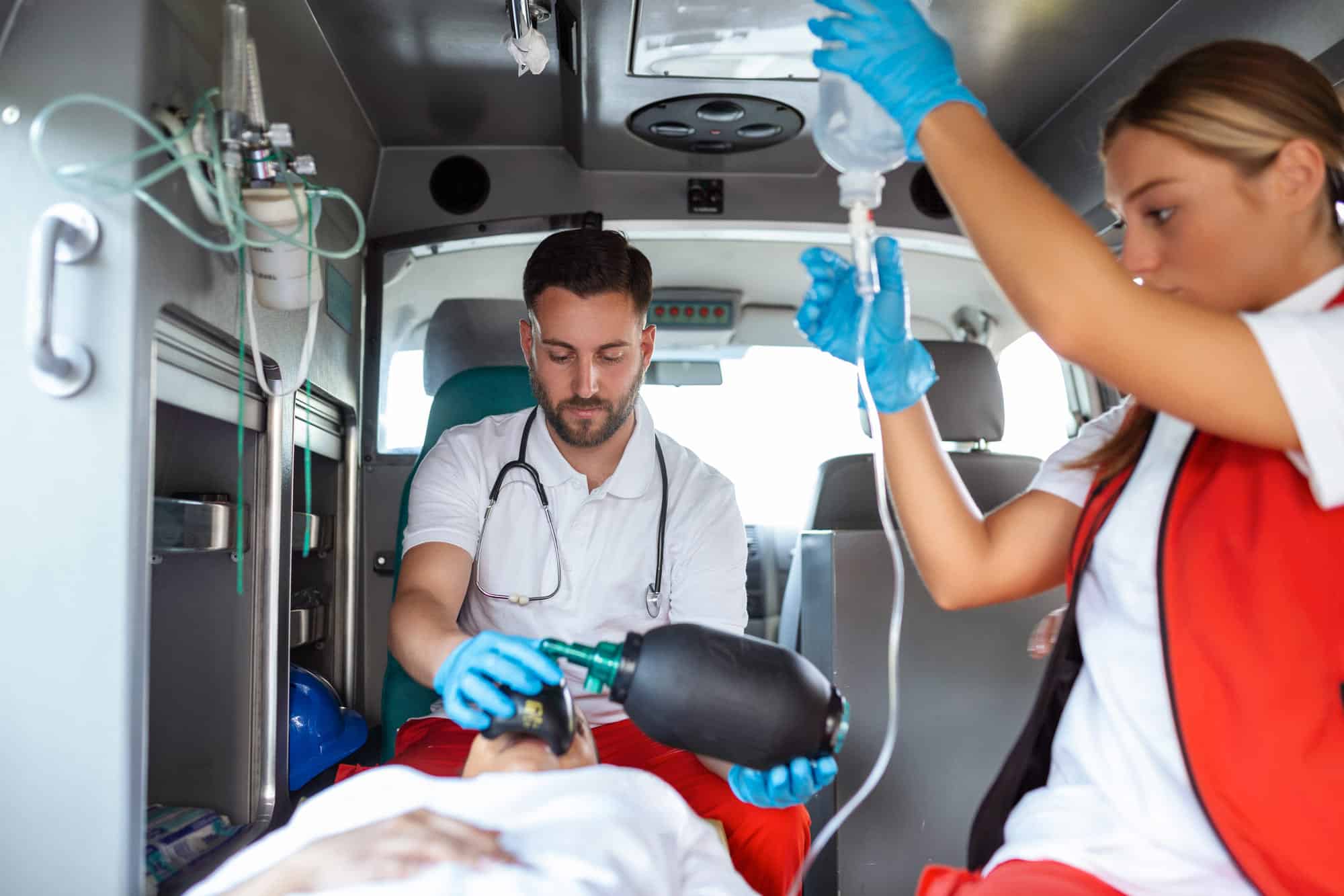 Representación de la nueva especialidad MIR de Urgencias y Emergencias en 2026