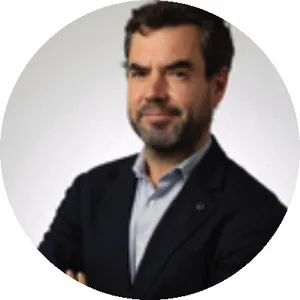 José Valentín García Gutiérrez, equipo docente de PROMIR